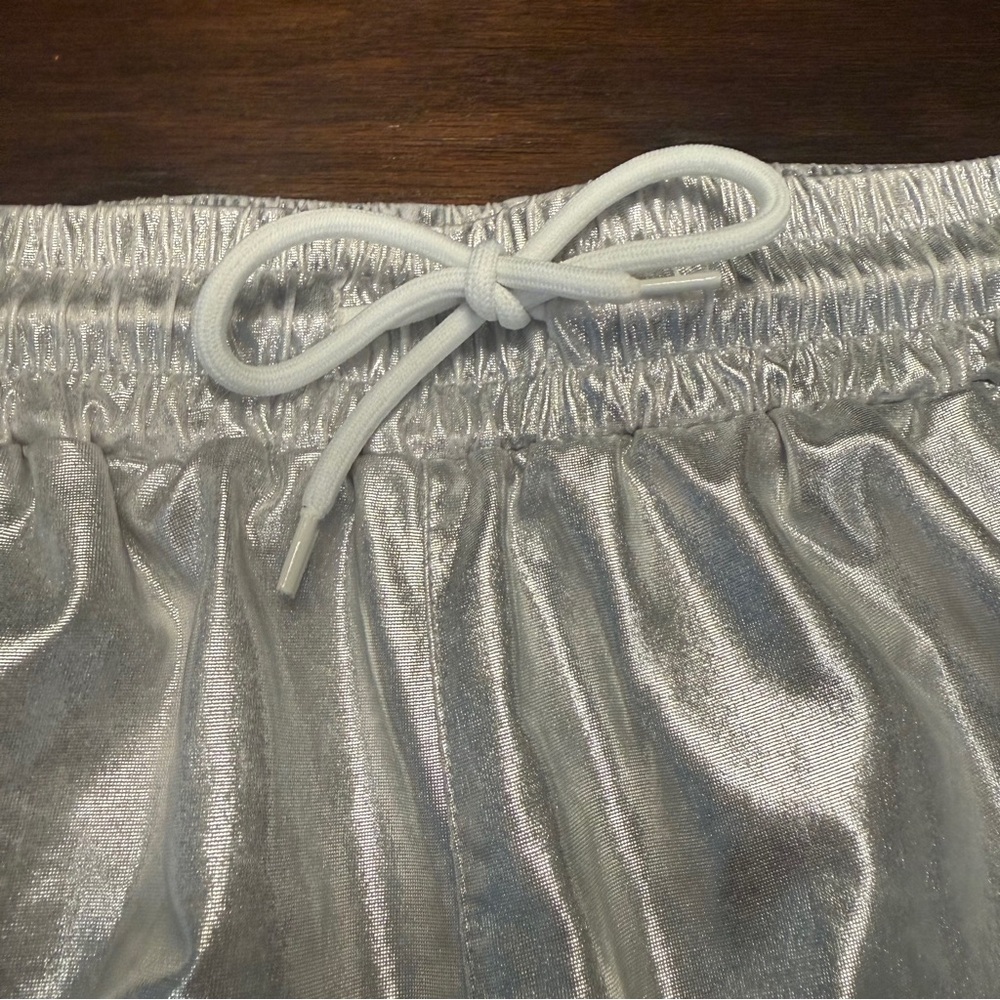 Arjen Kroos Silver Metallic Shorts - Shiny Rave Festival Party Wear - Size S - Picture 3 of 6
